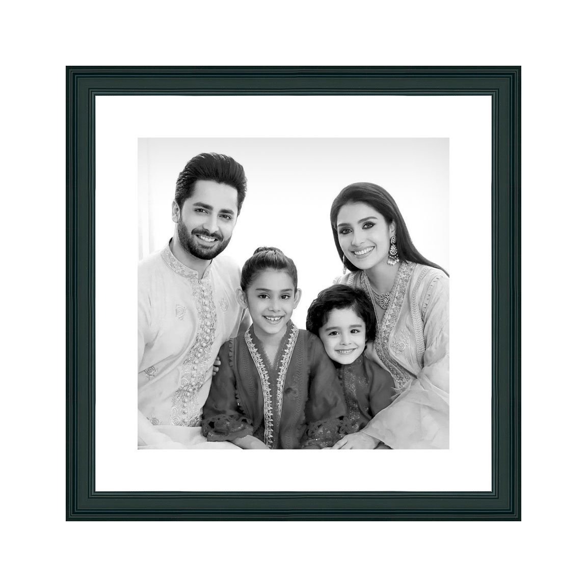 lux-tier-square-black-border